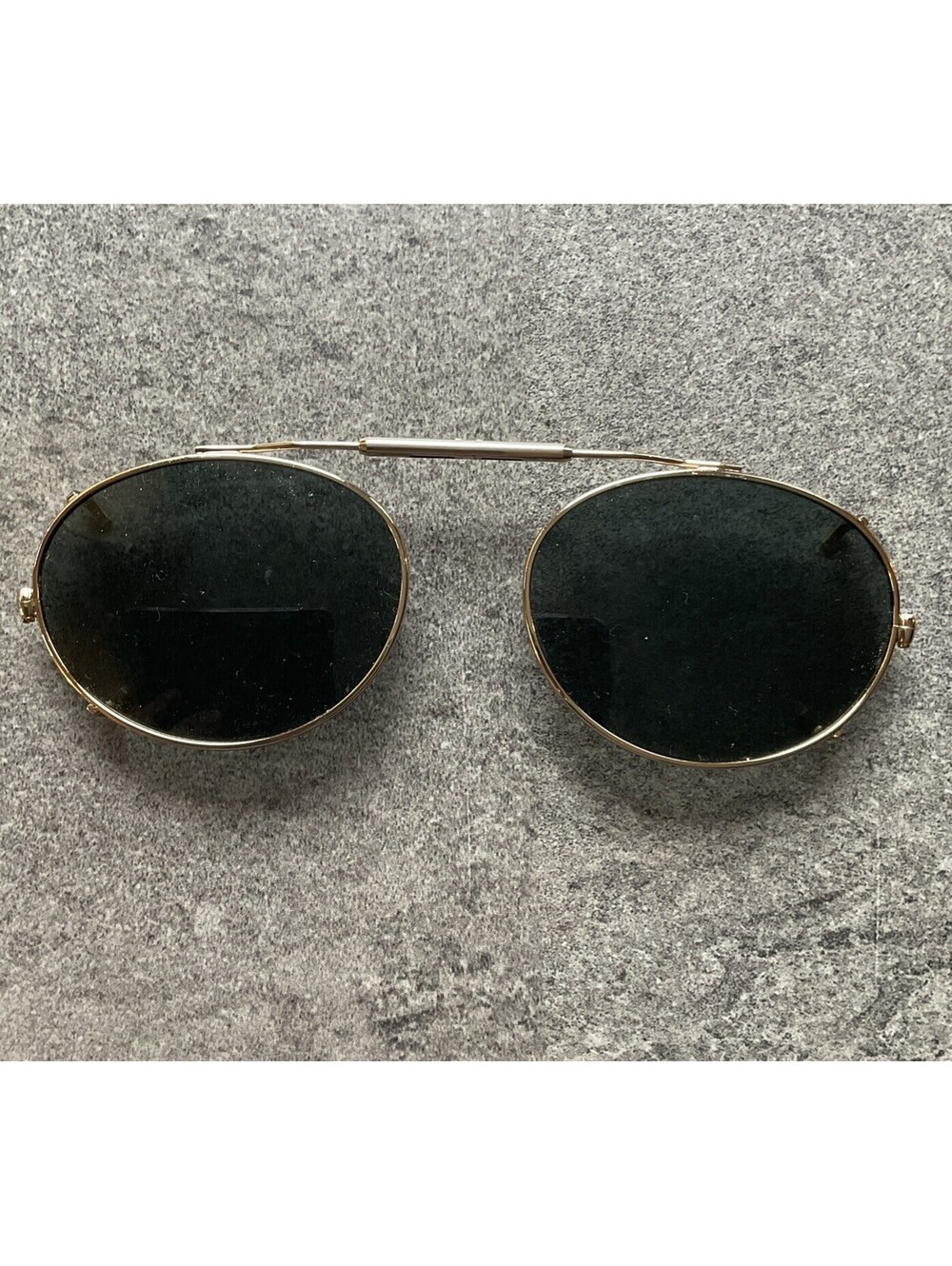 Vintage Gold Tone Sunglasses Lens Covers Gray/Black Lens G1